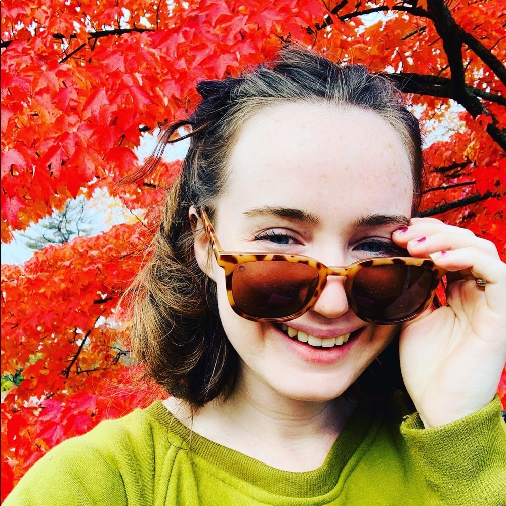 Meet your Posher, Genna